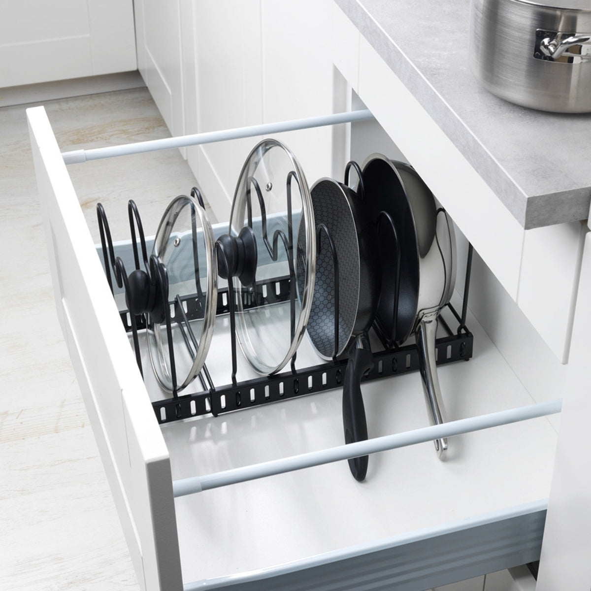 Sérénosols™Pan Harmony Acier Inoxydable | Organisez et protégez vos casseroles