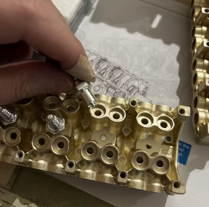 Serenosole™ EngineCrafter V8-Motor | Bauen, lernen und deinen eigenen Mini-V8-Motor starten