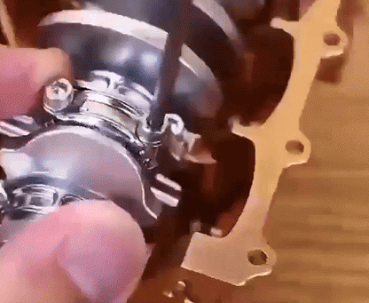 Serenosole™ EngineCrafter V8-Motor | Bauen, lernen und deinen eigenen Mini-V8-Motor starten